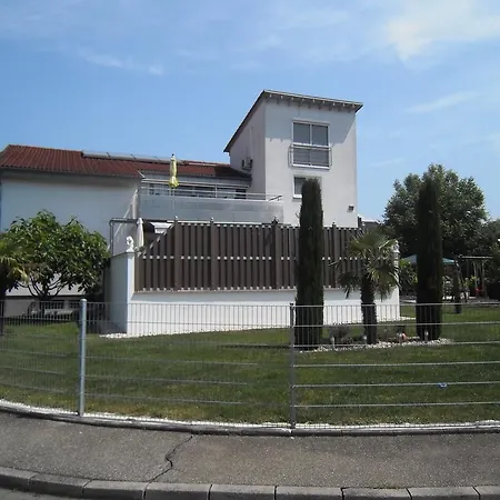 Piccola Casa Lägenhet *